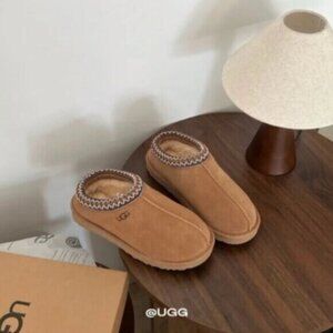 UGG Tasman Slipper Chestnut